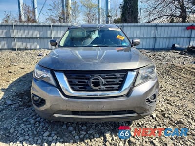 Piąte zdjęcie samochodu w środku: 2020 NISSAN PATHFINDER SV VIN:5N1DR2BM2LC576268 - miniatura