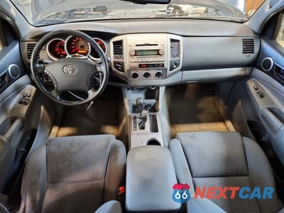 Zdjęcie 8 z 12 samochodu: 2008 TOYOTA TACOMA V6 VIN:5TEUU42N08Z473902 - miniatura