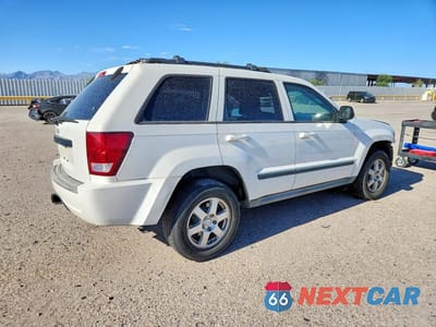 Trzecie zdjęcie samochodu z tyłu: 2009 JEEP GRAND CHEROKEE LAREDO VIN:1J8GR48K19C516597 - miniatura