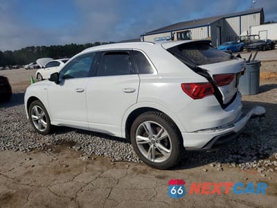 Drugie zdjęcie samochodu z przodu: 2020 AUDI Q3 PREMIUM S LINE VIN:WA1DECF35L1102845 - miniatura