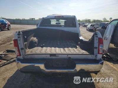 Zdjęcie 6 z 13 samochodu: 2021 RAM 3500 BIG HORN VIN:3C63R3DL4MG527945 - miniatura