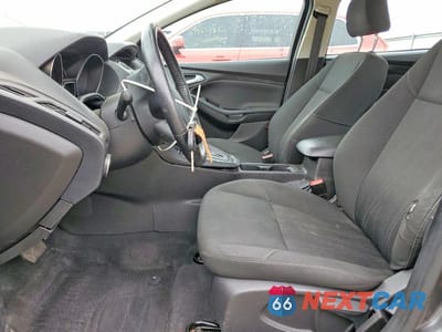 Zdjęcie 7 z 12 samochodu: 2017 FORD FOCUS SE VIN:1FADP3FE5HL213852 - miniatura