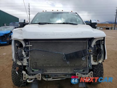 Piąte zdjęcie samochodu w środku: 2018 FORD F350 SUPER DUTY VIN:1FT8W3BT7JEB65722 - miniatura