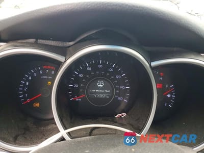 Zdjęcie 9 z 13 samochodu: 2015 KIA OPTIMA LX VIN:5XXGM4A72FG466705 - miniatura