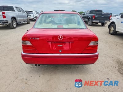 Zdjęcie 6 z 12 samochodu: 1995 MERCEDES-BENZ C 220 VIN:WDBHA22E5SF225016 - miniatura