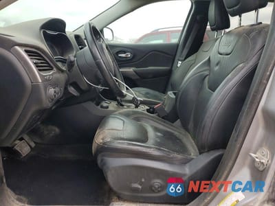 Zdjęcie 7 z 13 samochodu: 2019 JEEP CHEROKEE LIMITED VIN:1C4PJMDN4KD322354 - miniatura