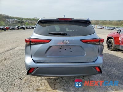 Zdjęcie 6 z 13 samochodu: 2021 TOYOTA HIGHLANDER XLE VIN:5TDHZRBHXMS095024 - miniatura