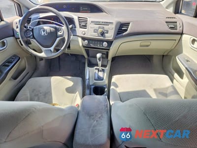 Zdjęcie 8 z 12 samochodu: 2012 HONDA CIVIC LX VIN:2HGFB2F55CH563310 - miniatura