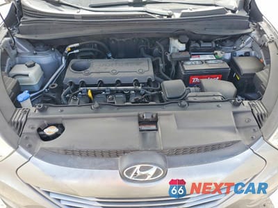 Zdjęcie 12 z 13 samochodu: 2011 HYUNDAI TUCSON GLS VIN:KM8JU3AC4BU239366 - miniatura