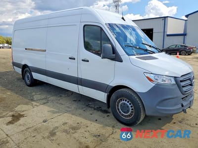 Czwarte zdjęcie samochodu z boku: 2021 MERCEDES BENZ SPRINTER 2500 DELIVERY VAN VIN:W1W40CHY1MT056549 - miniatura