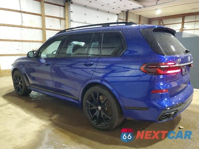 Drugie zdjęcie samochodu z przodu: 2023 BMW X7 M60I VIN:5UX33EM07P9P22727 - miniatura