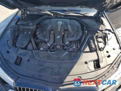 Zdjęcie 11 z 12 samochodu: 2017 BMW 750 XI VIN:WBA7F2C52HG421718 - miniatura