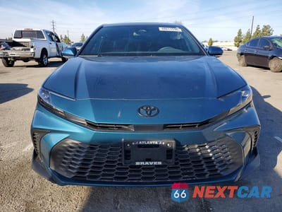 Piąte zdjęcie samochodu w środku: 2025 TOYOTA CAMRY SE VIN:4T1DAACKXSU083266 - miniatura