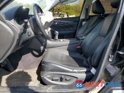 Zdjęcie 7 z 12 samochodu: 2015 INFINITI Q50 PREMIUM VIN:JN1BV7AR7FM390955 - miniatura