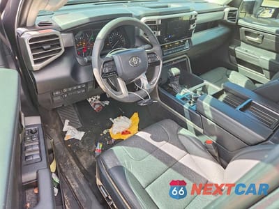 Zdjęcie 8 z 12 samochodu: 2023 TOYOTA TUNDRA VIN:5TFLA5DB4PX124129 - miniatura