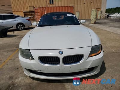 Piąte zdjęcie samochodu w środku: 2007 BMW Z4 3.0 VIN:4USBU33597LW72759 - miniatura