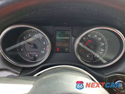 Zdjęcie 9 z 13 samochodu: 2011 JEEP GRAND CHEROKEE LAREDO VIN:1J4RR4GG1BC734827 - miniatura