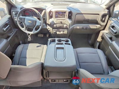 Zdjęcie 8 z 13 samochodu: 2024 CHEVROLET SILVERADO K2500 CUSTOM VIN:2GC4YME79R1239507 - miniatura