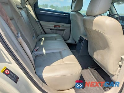 Zdjęcie 10 z 13 samochodu: 2005 CHRYSLER 300 TOURING VIN:2C3AA53G85H530876 - miniatura