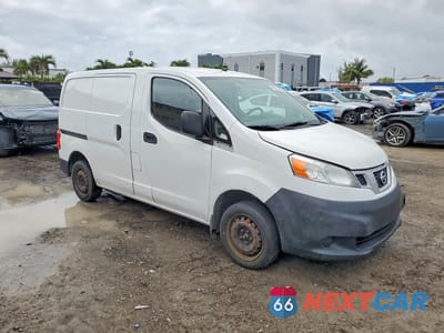 Czwarte zdjęcie samochodu z boku: 2018 NISSAN NV200 S VIN:3N6CM0KN7JK702592 - miniatura