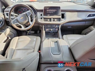 Zdjęcie 8 z 13 samochodu: 2021 CHEVROLET SUBURBAN K1500 LT VIN:1GNSKCKD5MR268605 - miniatura