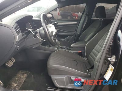 Zdjęcie 7 z 13 samochodu: 2023 VOLKSWAGEN JETTA SPORT VIN:3VWBM7BU6PM007156 - miniatura