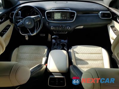 Zdjęcie 8 z 14 samochodu: 2016 KIA SORENTO SX LIMITED V6 VIN:5XYPKDA50GG137826 - miniatura
