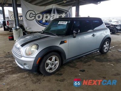 2007 MINI COOPER WMWMF33537TU60719 - główne zdjęcie licytacji z USA - miniatura
