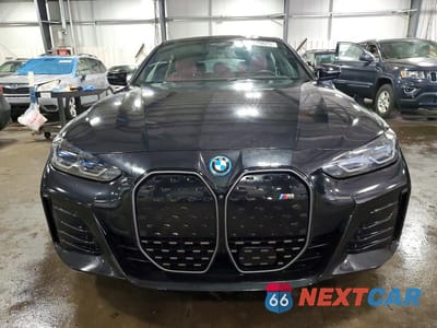 Piąte zdjęcie samochodu w środku: 2024 BMW I4 M50 VIN:WBY33AW00RFR51910 - miniatura