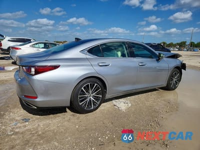 Trzecie zdjęcie samochodu z tyłu: 2022 LEXUS ES 350 BASE VIN:58ADZ1B16NU120554 - miniatura