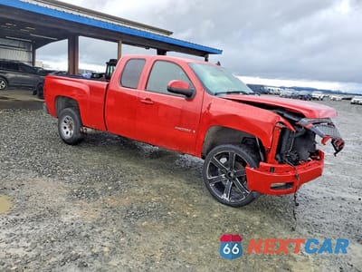 Czwarte zdjęcie samochodu z boku: 2007 CHEVROLET SILVERADO K1500 VIN:2GCEK19Y871706663 - miniatura