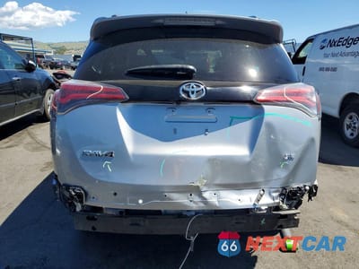 Zdjęcie 6 z 13 samochodu: 2018 TOYOTA RAV4 SE VIN:JTMNFREVXJD111016 - miniatura