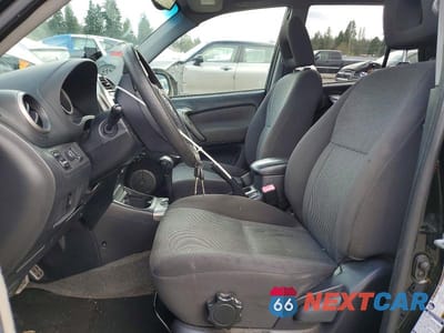Zdjęcie 7 z 13 samochodu: 2005 TOYOTA RAV4 BASE VIN:JTEHD20VX56024482 - miniatura