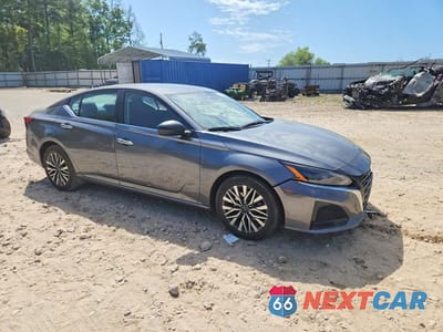 Czwarte zdjęcie samochodu z boku: 2024 NISSAN ALTIMA 2.5 SV VIN:1N4BL4DV5RN322748 - miniatura