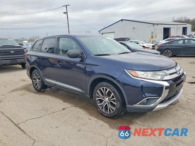 Czwarte zdjęcie samochodu z boku: 2018 MITSUBISHI OUTLANDER ES VIN:JA4AD2A33JJ003557 - miniatura