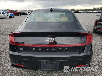 Zdjęcie 6 z 13 samochodu: 2021 HYUNDAI SONATA LIMITED VIN:5NPEH4J21MH112014 - miniatura