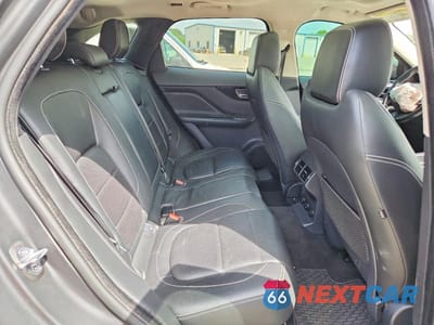 Zdjęcie 10 z 12 samochodu: 2019 JAGUAR F-PACE R - SPORT VIN:SADCL2GX1KA399442 - miniatura