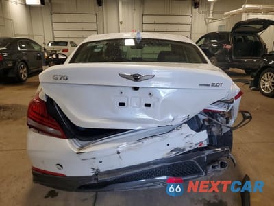 Zdjęcie 6 z 12 samochodu: 2021 GENESIS G70 2.0T VIN:KMTG34LAXMU075449 - miniatura