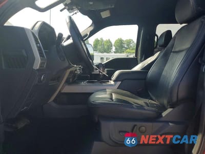 Zdjęcie 7 z 12 samochodu: 2022 FORD F350 SUPER DUTY VIN:1FT8W3BT9NEF47191 - miniatura