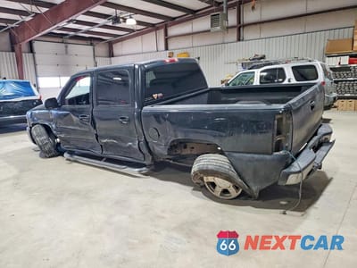 Drugie zdjęcie samochodu z przodu: 2005 GMC NEW SIERRA C1500 VIN:2GTEC13T251350444 - miniatura