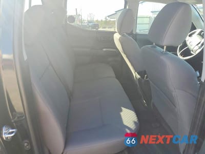 Zdjęcie 10 z 13 samochodu: 2023 TOYOTA TACOMA SR5 V6 VIN:3TMCZ5ANXPM651119 - miniatura