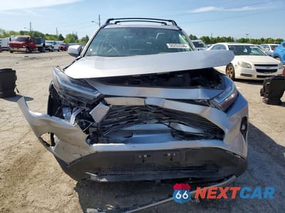 Piąte zdjęcie samochodu w środku: 2025 TOYOTA RAV4 LIMITED VIN:4T3D6RFV3SU196313 - miniatura