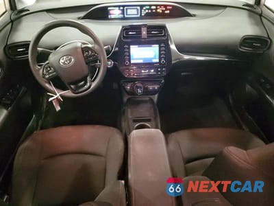 Zdjęcie 8 z 13 samochodu: 2021 TOYOTA PRIUS L ECO VIN:JTDKAMFU3M3143438 - miniatura