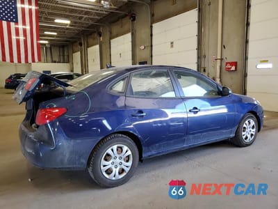 Trzecie zdjęcie samochodu z tyłu: 2010 HYUNDAI ELANTRA GLS VIN:KMHDU4AD3AU132349 - miniatura