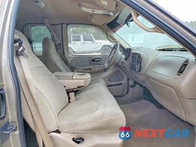 Zdjęcie 7 z 12 samochodu: 2001 FORD F150 VIN:1FTRX17L01NA35781 - miniatura