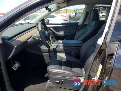 Zdjęcie 7 z 13 samochodu: 2024 TESLA MODEL Y VIN:7SAYGDEF1RF094572 - miniatura