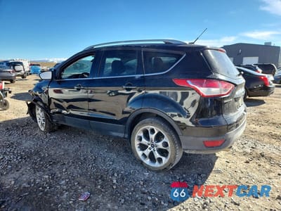 Drugie zdjęcie samochodu z przodu: 2015 FORD ESCAPE TITANIUM VIN:1FMCU0J97FUB25248 - miniatura