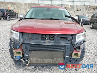 Piąte zdjęcie samochodu w środku: 2018 FORD EXPLORER PLATINUM VIN:1FM5K8HT8JGA53241 - miniatura