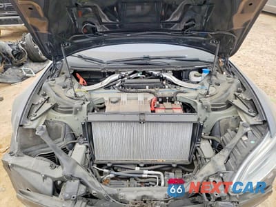 Zdjęcie 11 z 13 samochodu: 2018 TESLA MODEL S VIN:5YJSA1E24JF263228 - miniatura