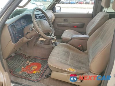 Zdjęcie 7 z 11 samochodu: 1999 TOYOTA TACOMA XTRACAB VIN:4TAWN72N7XZ433927 - miniatura